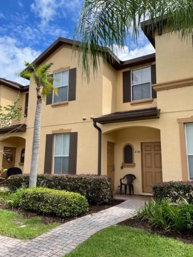 218 Miramar Townhouse Villa Davenport Holiday home